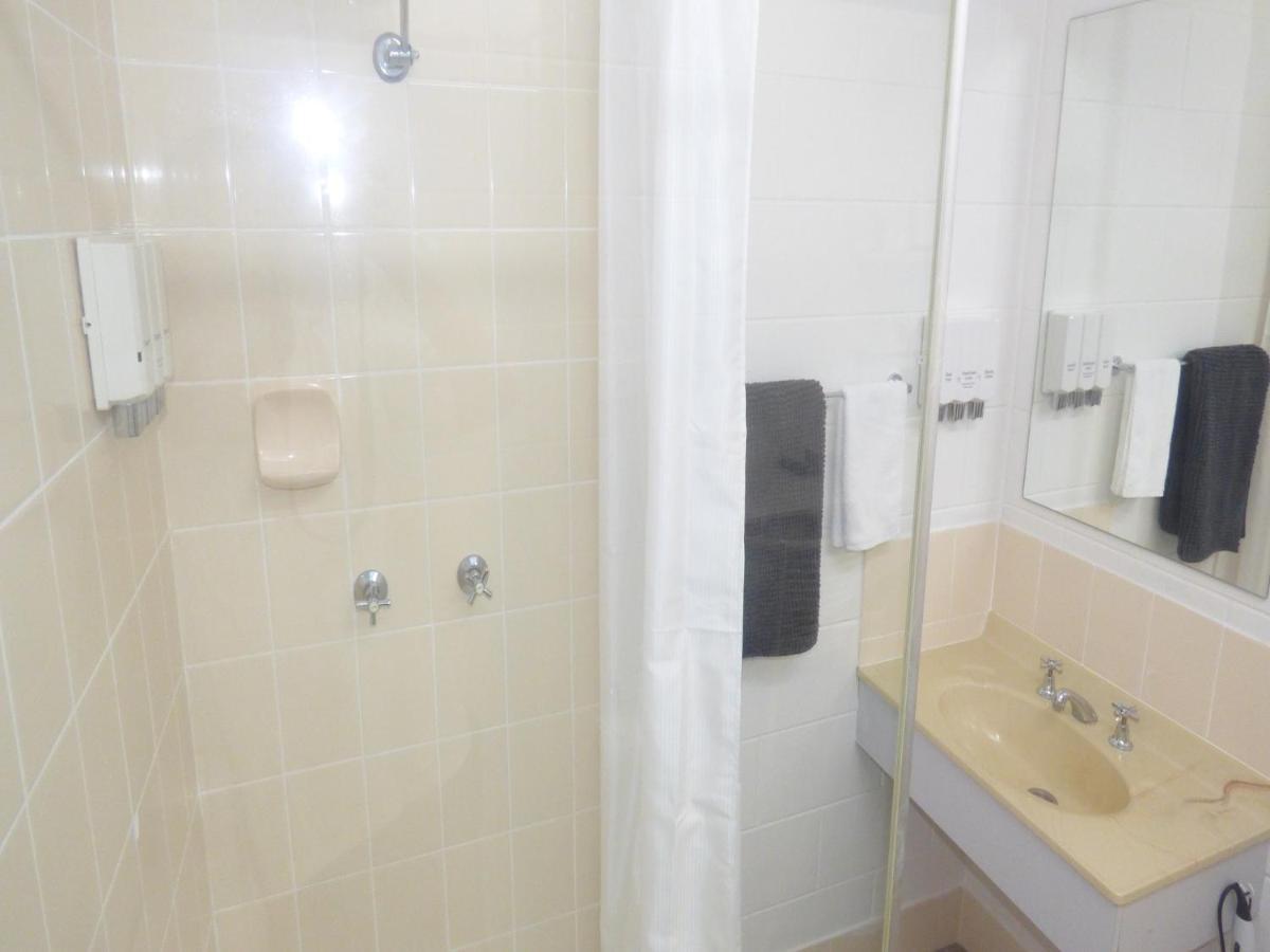 טאונסביל Banjo Paterson Motor Inn מראה חיצוני תמונה