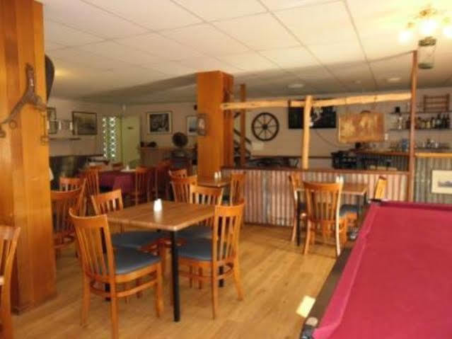 טאונסביל Banjo Paterson Motor Inn מראה חיצוני תמונה
