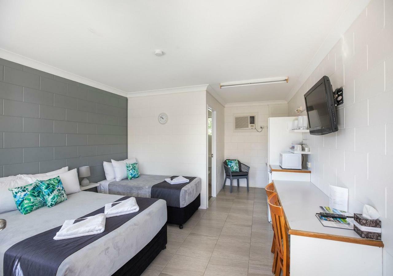 טאונסביל Banjo Paterson Motor Inn מראה חיצוני תמונה